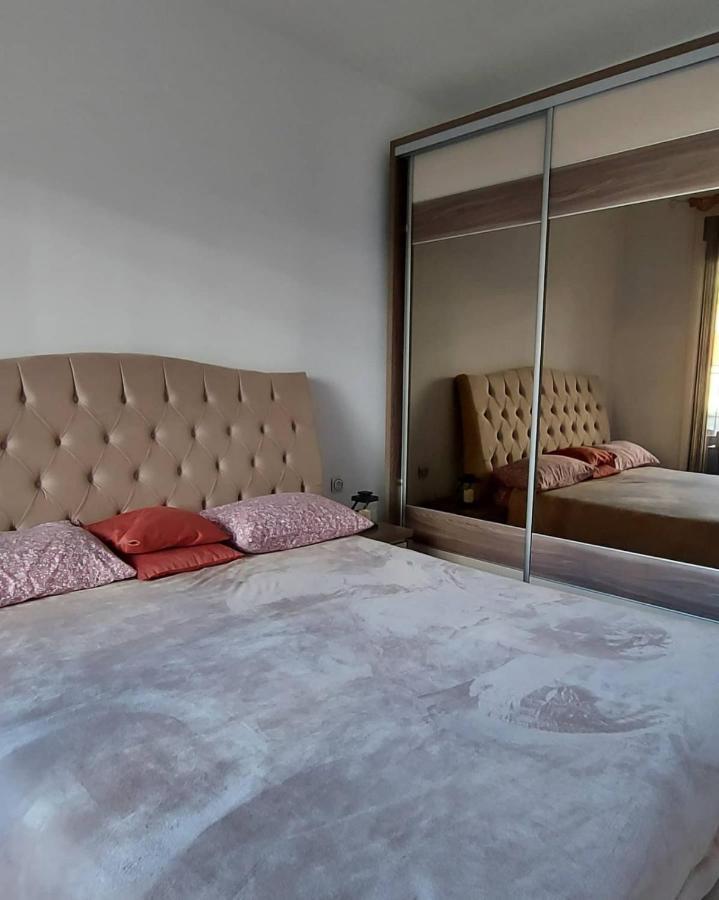 טרביניה Impressive Apartment מראה חיצוני תמונה