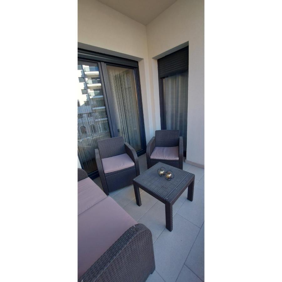 טרביניה Impressive Apartment מראה חיצוני תמונה
